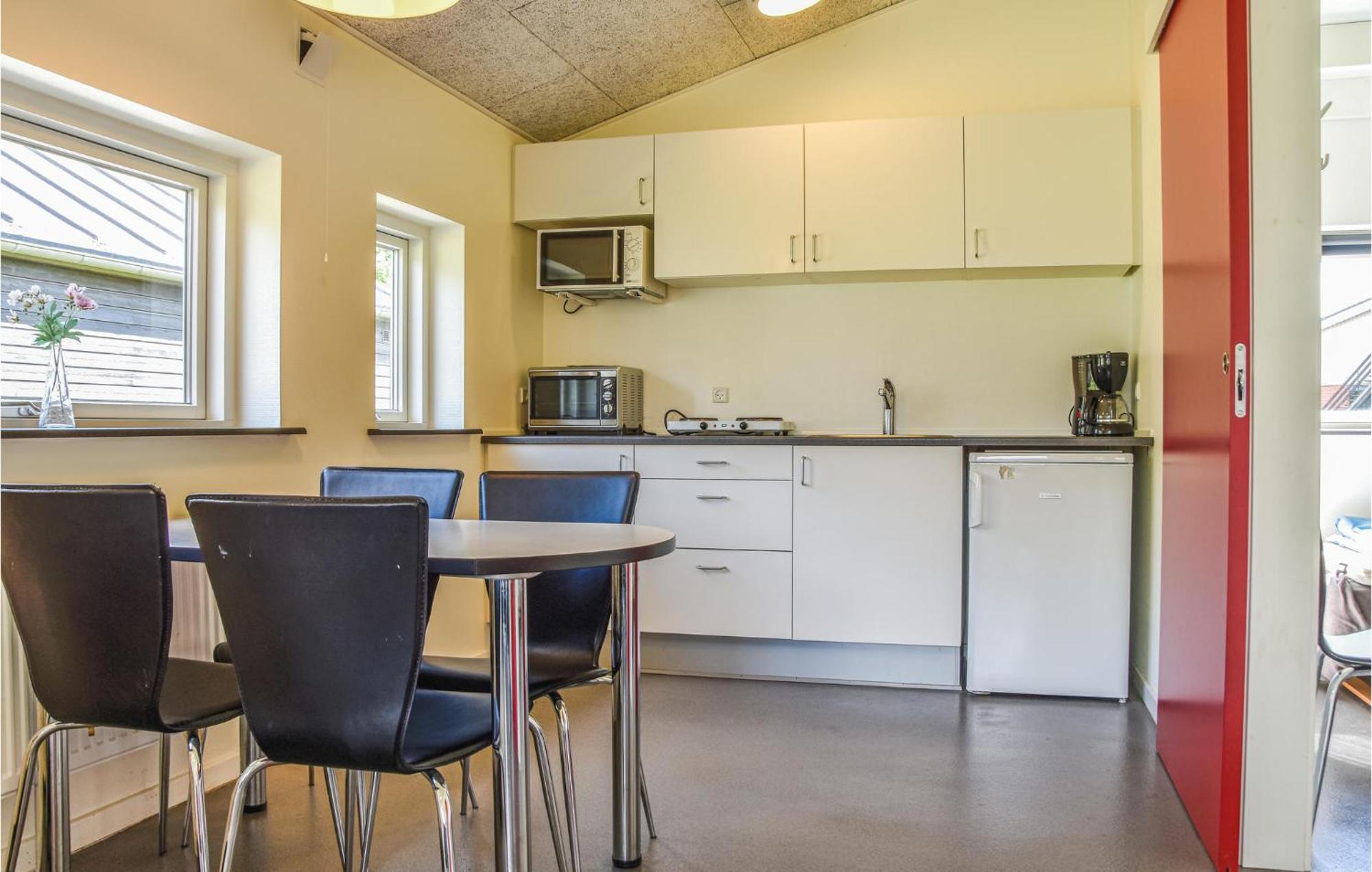 Awesome Home In Spjald With Wifi Kültér fotó